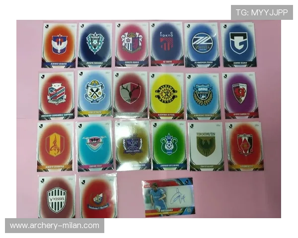 足球球星卡市场火爆风靡一时收藏热潮不断涌现成千上万玩家参与其中